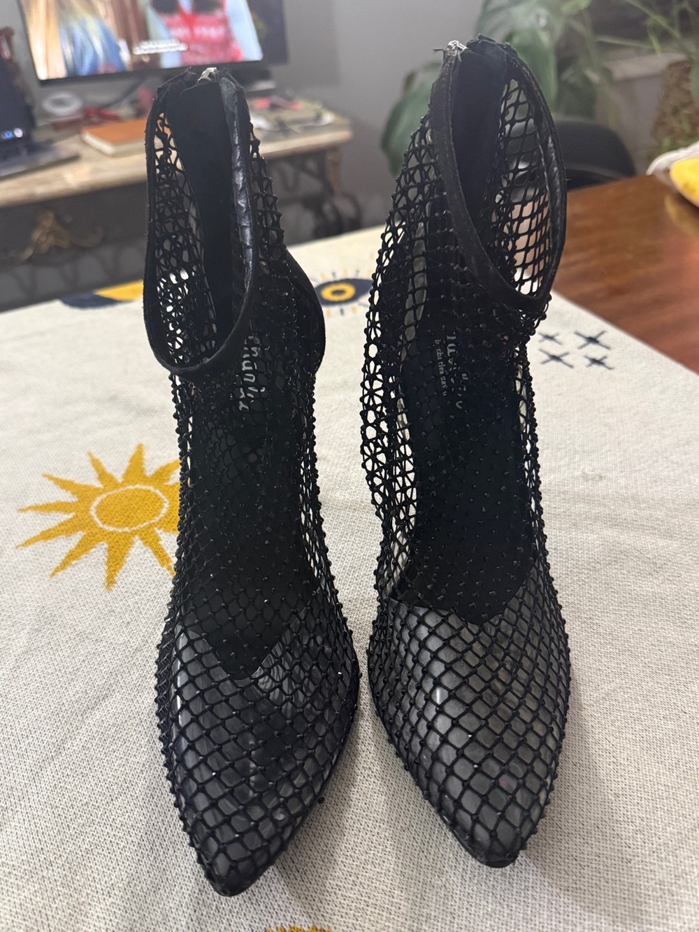 Charles David Black Afterhours Mesh Boots